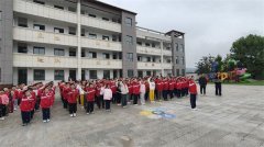 借帮趣味动画、实正在案例、互动问答等形式